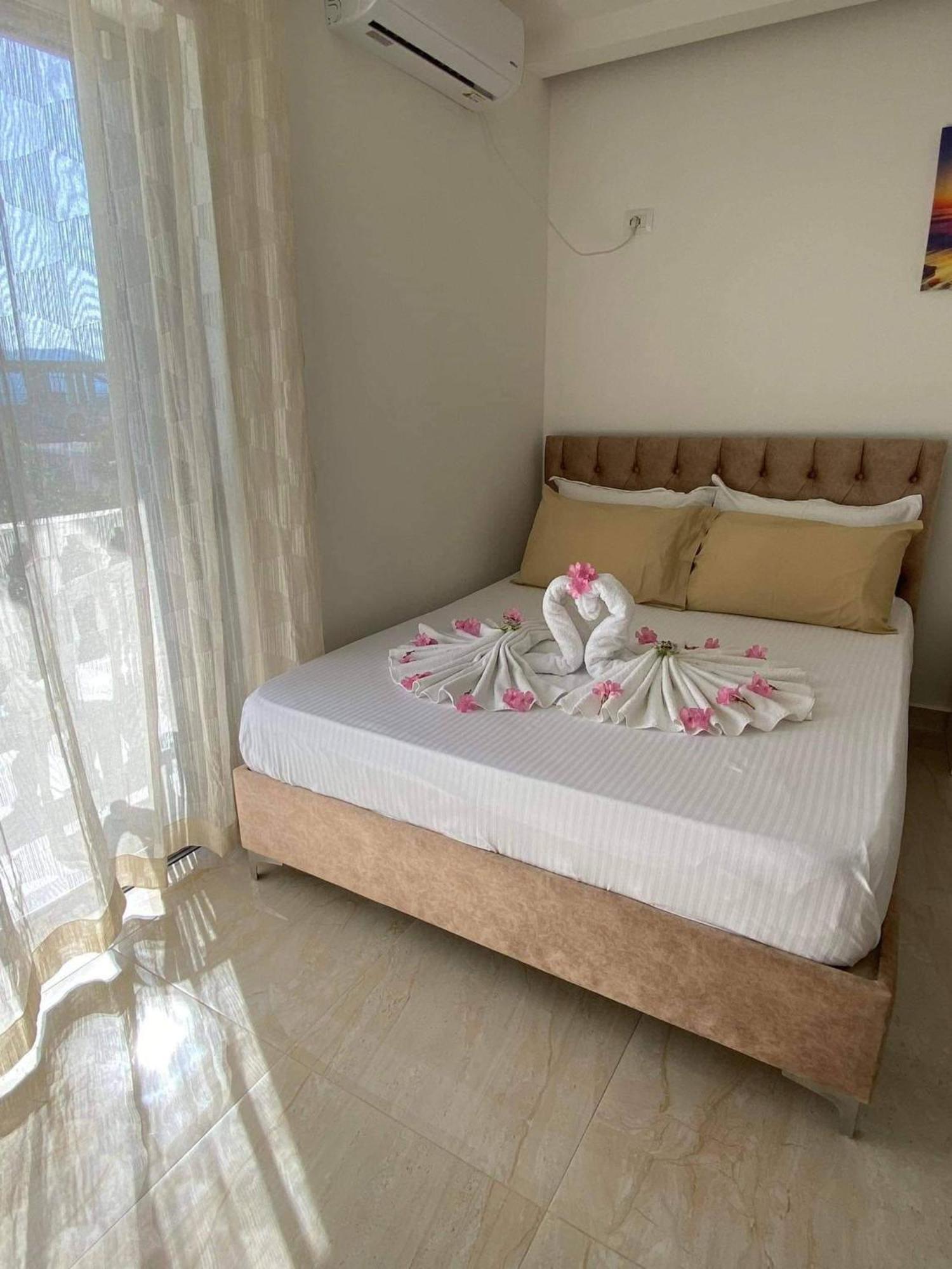 Green Apartments Ksamil Exterior foto